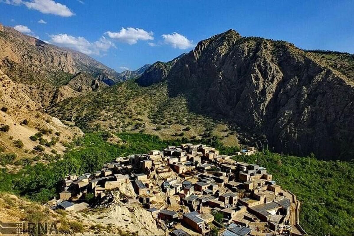 بهار در دل زمستان: روستای دیل