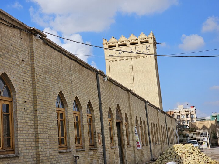 نمایش صنعت نساجی کویر در بزرگ‌ترین کارخانه جنوب ایران